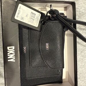 DKNY Triple Pouch Boxed Set in Black